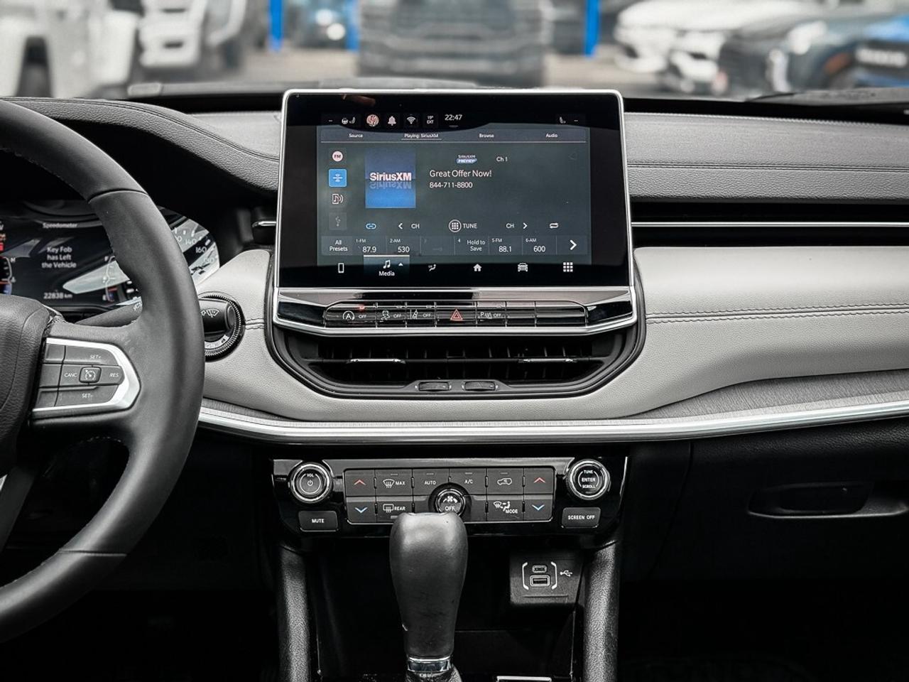 2024 Jeep Compass Limited   PANO ROOF   ALPINE AUDIO   BLINDSPOT   L Photo