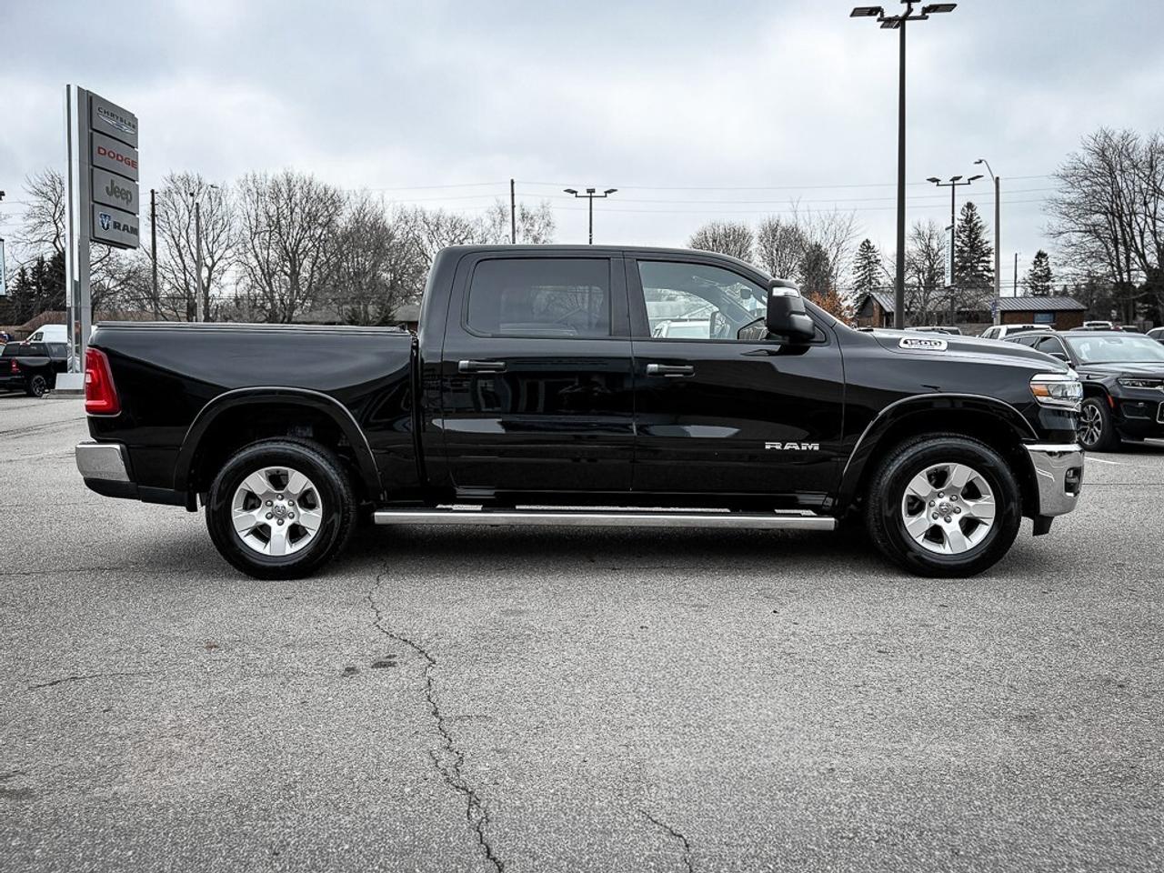 2025 RAM 1500 Big Horn   CREW   LEVEL 2   TOW GROUP   ALPINE AUD Photo