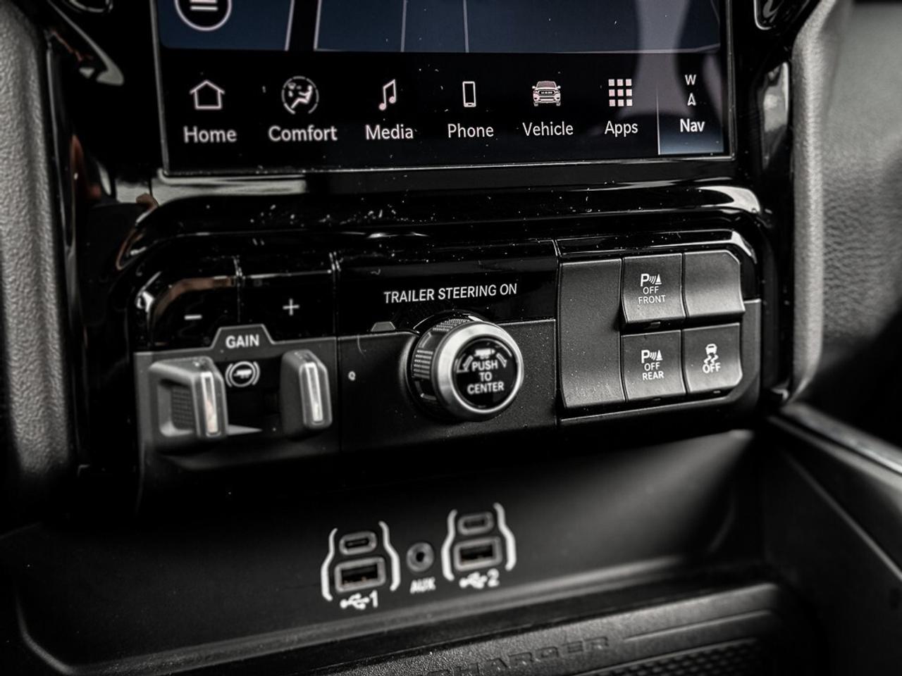 2025 RAM 1500 Big Horn   CREW   LEVEL 2   TOW GROUP   ALPINE AUD Photo