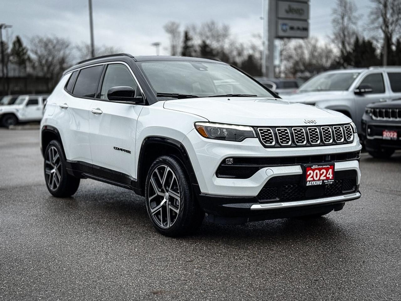 2024 Jeep Compass Limited   ELITE EXTERIOR GROUP   PANO ROOF   ALPIN Photo