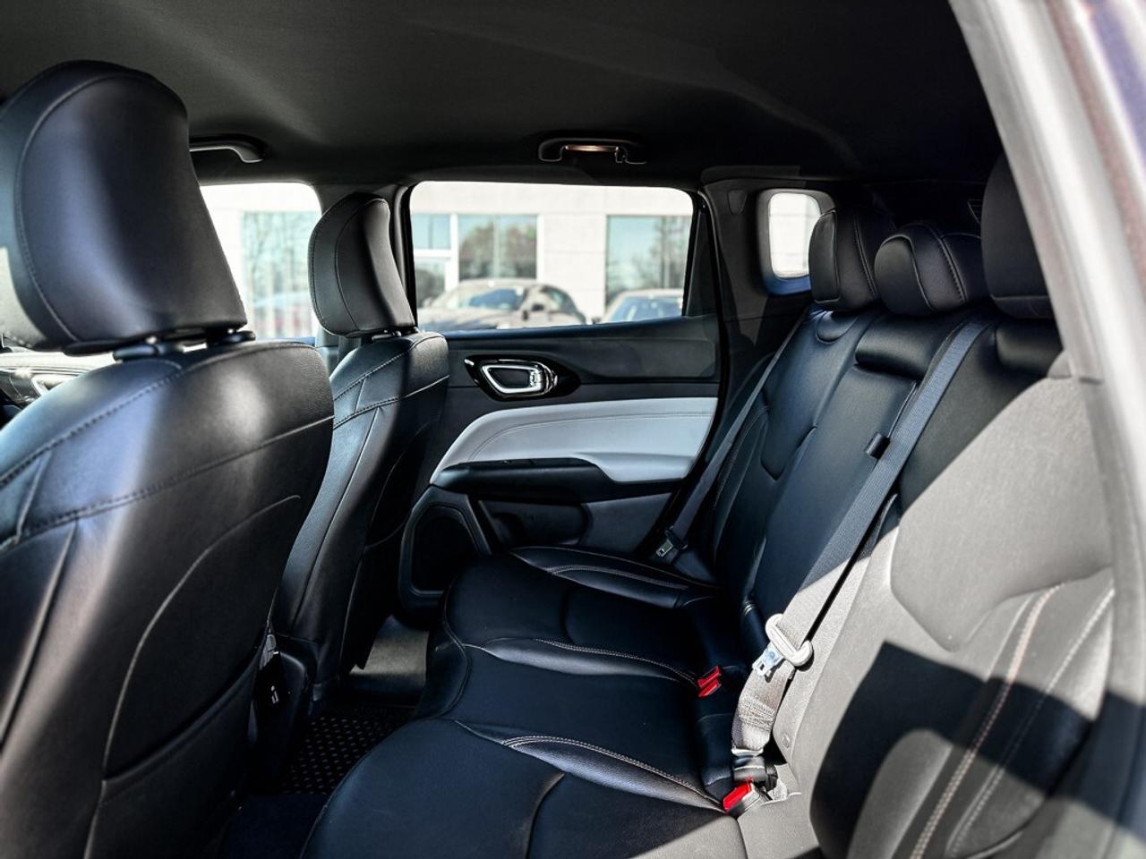 2024 Jeep Compass Limited   BLINDSPOT   LANE KEEP   HEATED SEATS Photo
