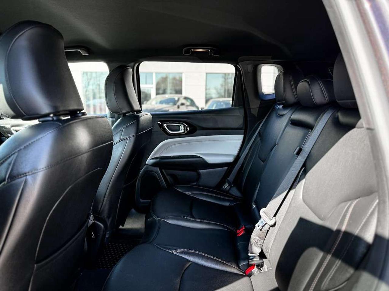 2024 Jeep Compass Limited   BLINDSPOT   LANE KEEP   HEATED SEATS Photo