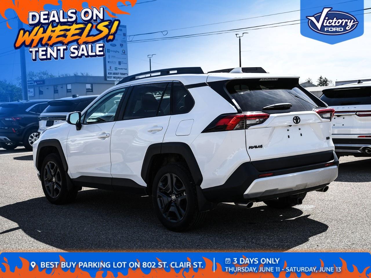 2025 Toyota RAV4 TRAIL AWD Photo