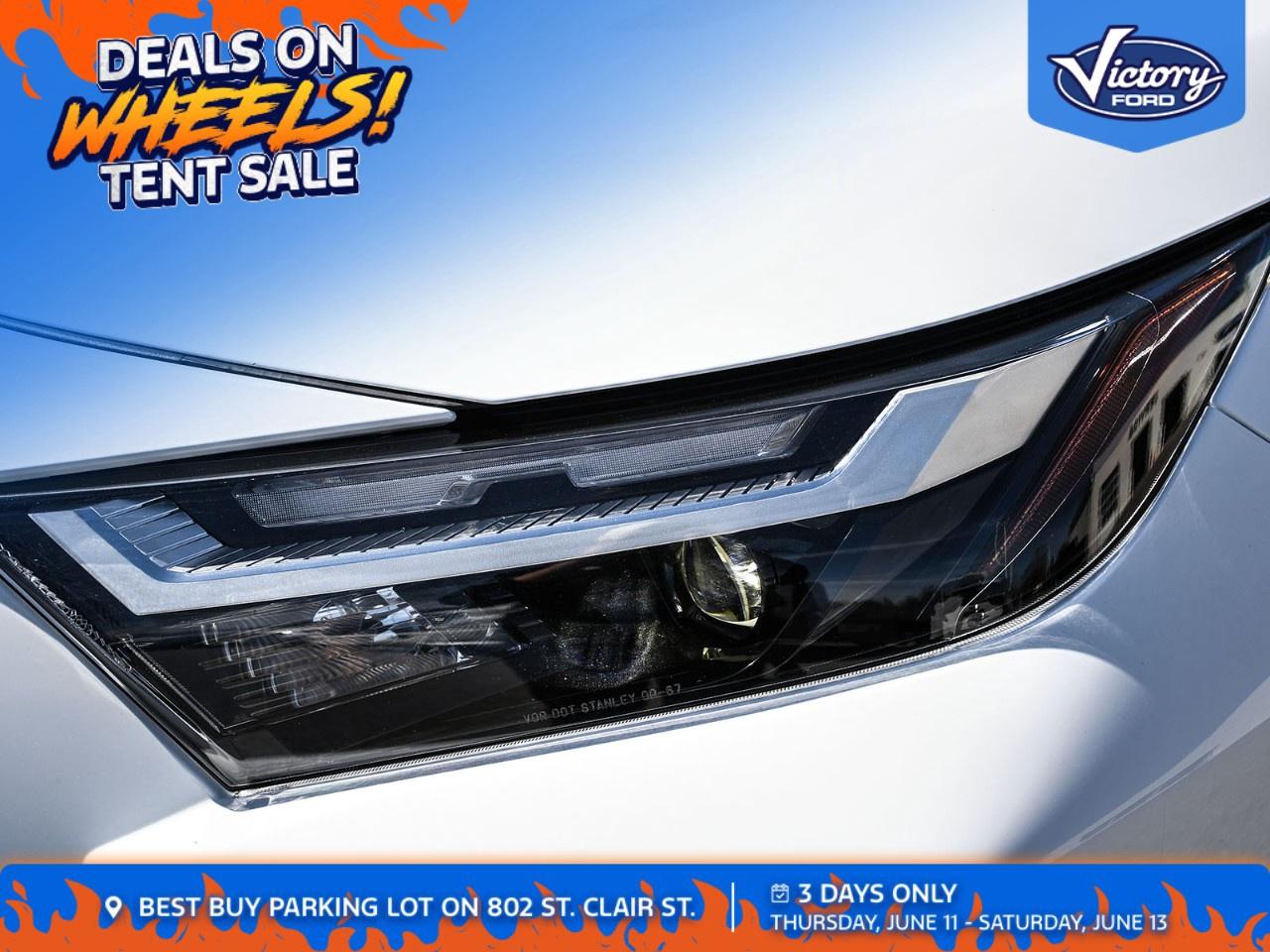 2025 Toyota RAV4 TRAIL AWD Photo