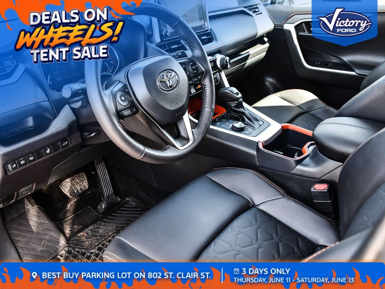 2025 Toyota RAV4 TRAIL AWD Photo