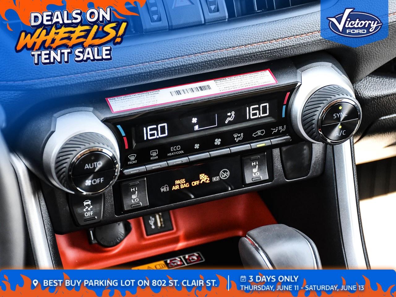 2025 Toyota RAV4 TRAIL AWD Photo