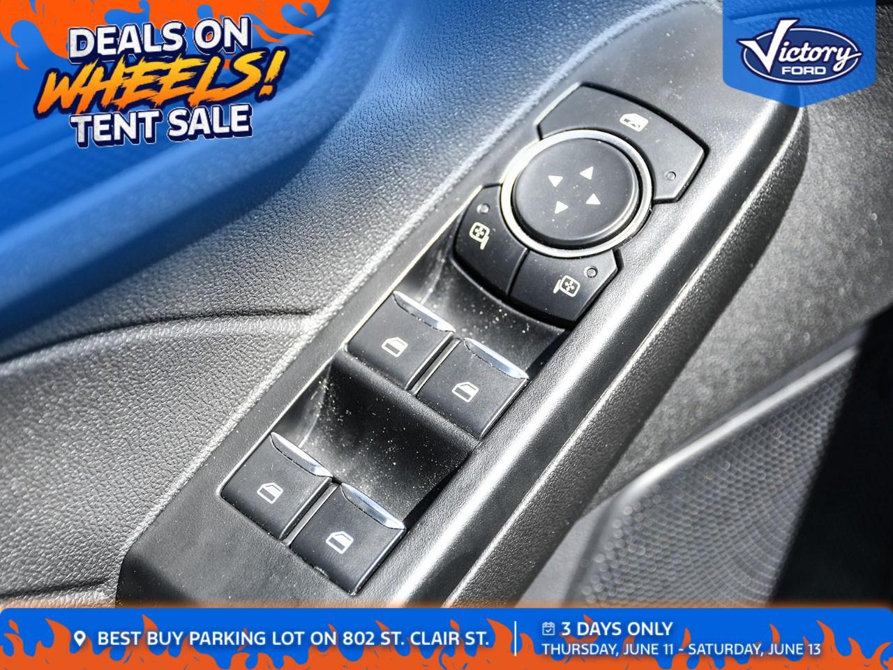 2025 Ford Escape ST-Line AWD Photo