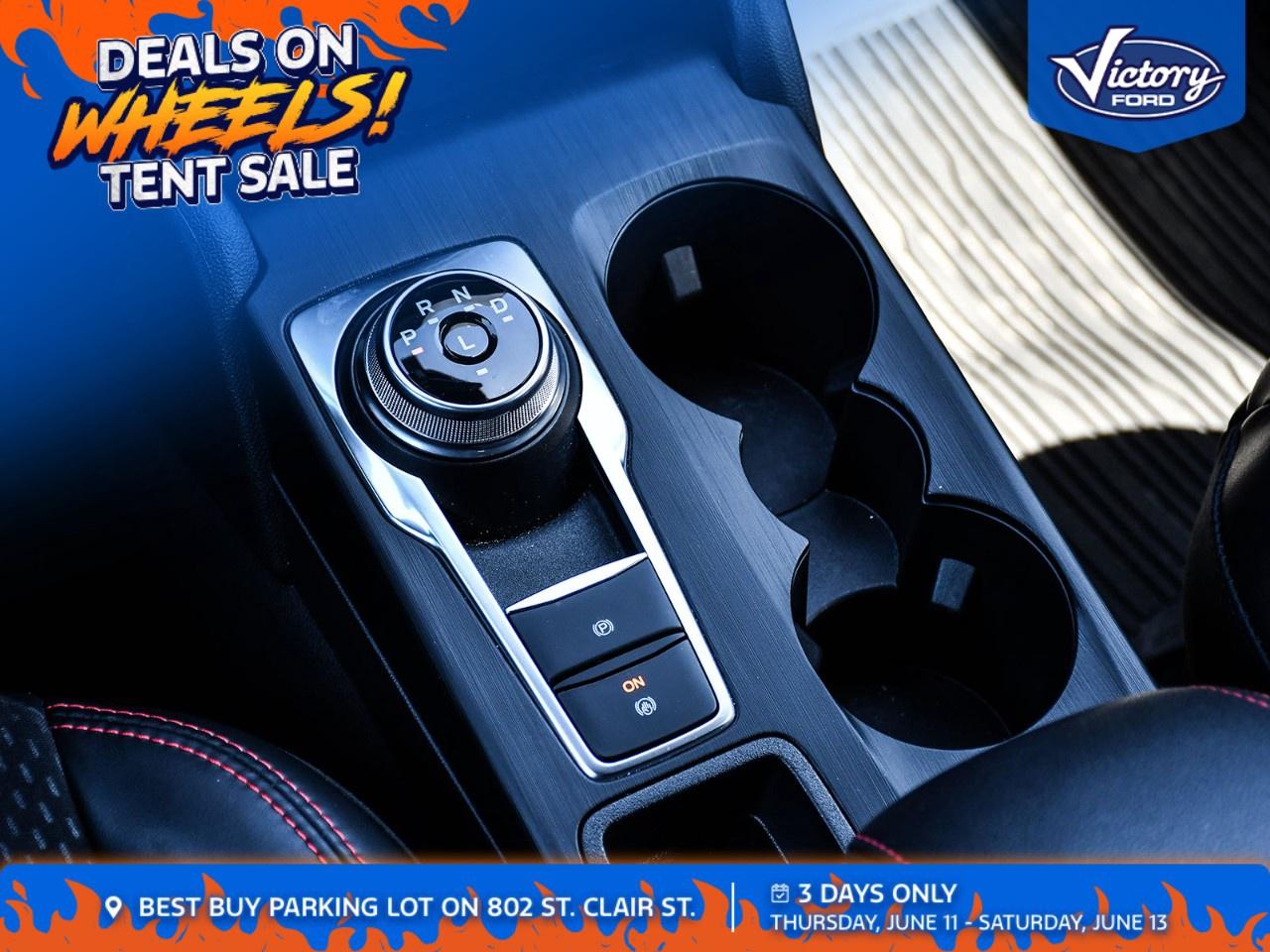 2025 Ford Escape ST-Line AWD Photo