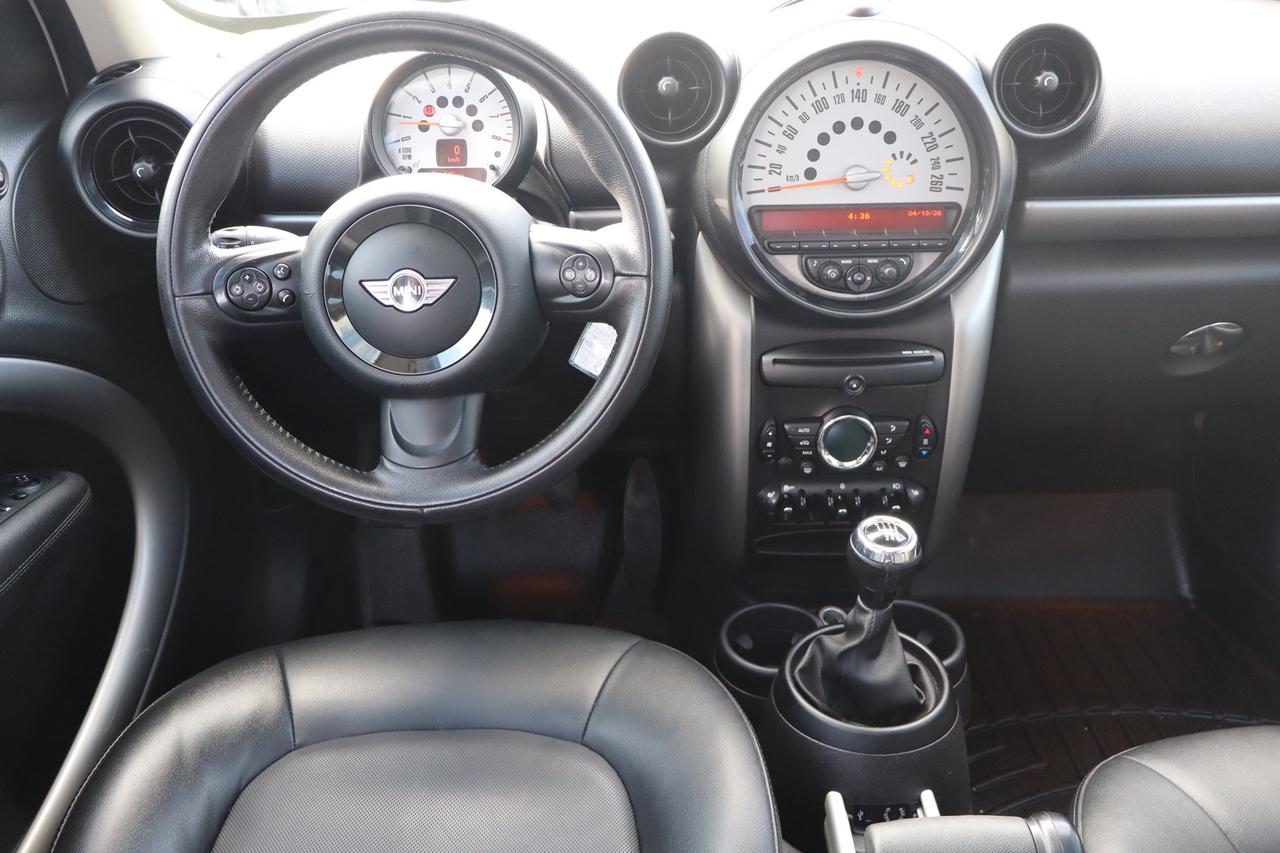 2014 MINI Countryman Manual   6 Speed   Safety Certification Included Photo