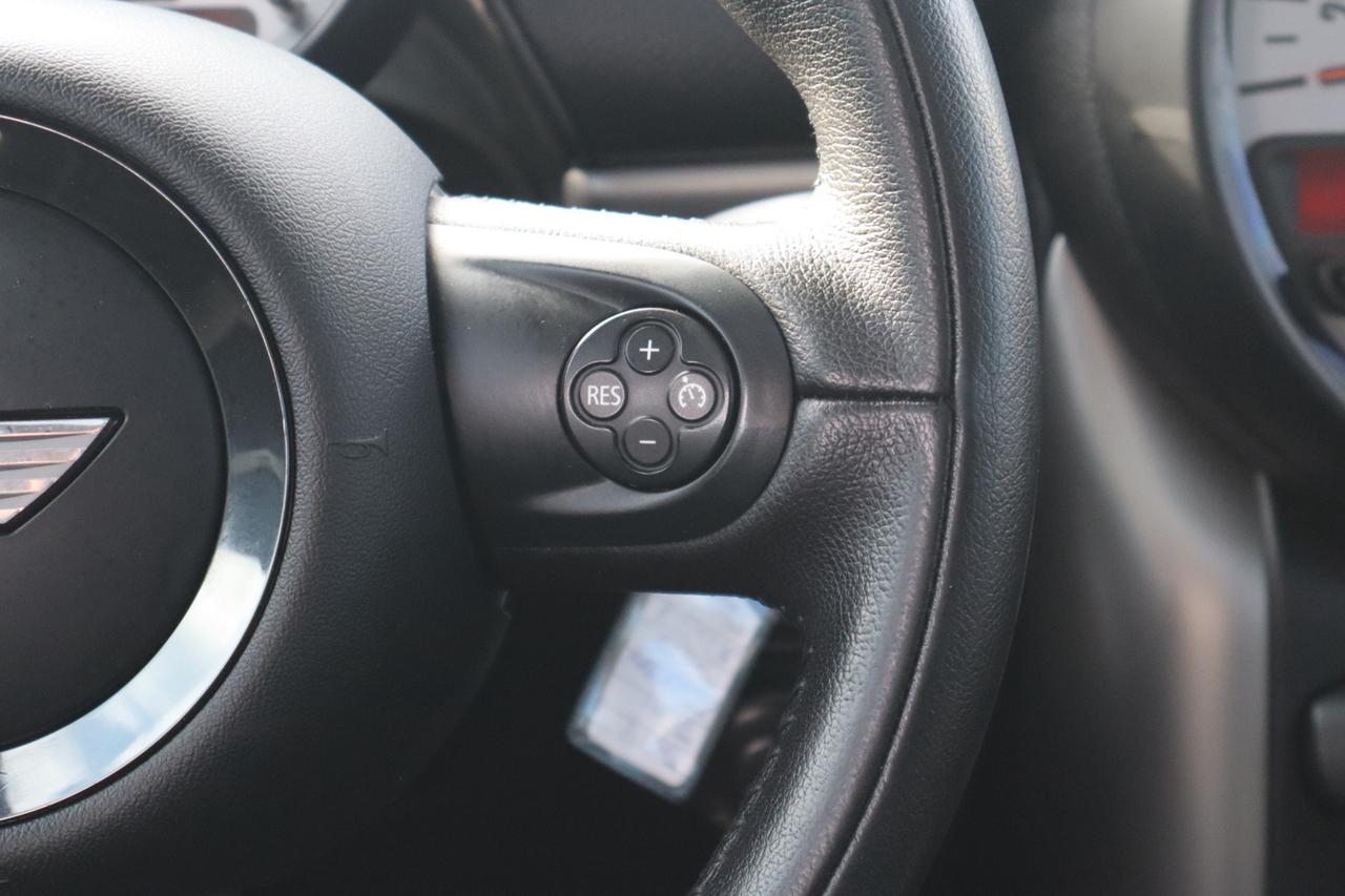 2014 MINI Countryman Manual   6 Speed   Safety Certification Included Photo