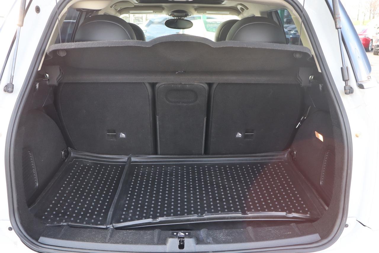 2014 MINI Countryman Manual   6 Speed   Safety Certification Included Photo