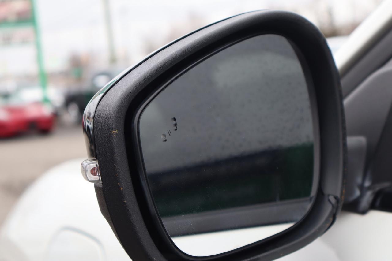 2022 Ford Mustang Mach-E Premium X AWD   No Accident   Extended Range   Moo Photo