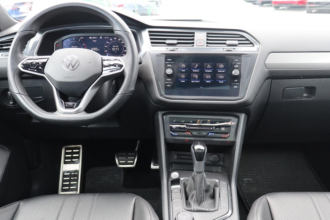 2022 Volkswagen Tiguan Comfortline R-Line Black 4MOTION No Accident Clean Photo