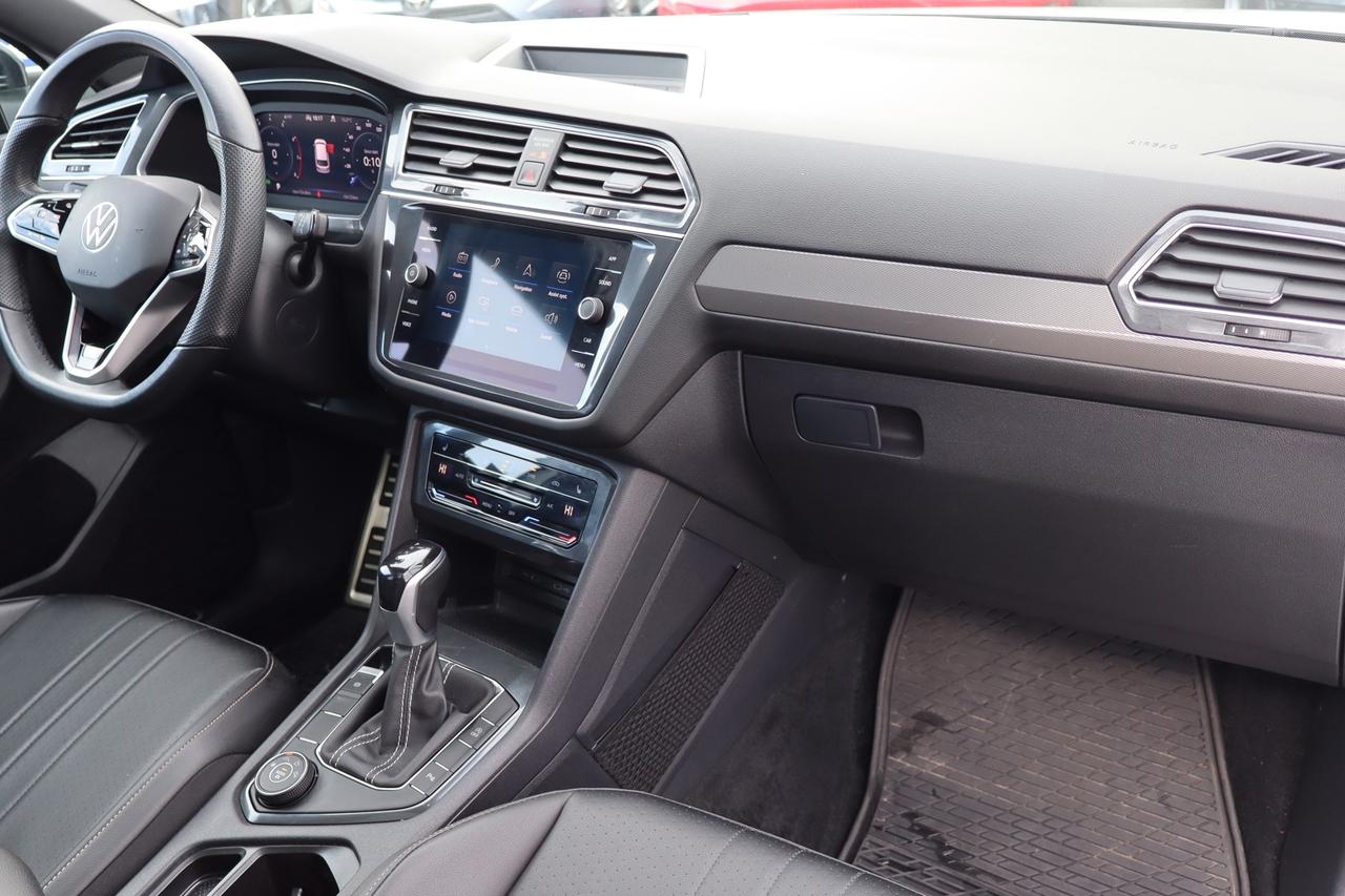 2022 Volkswagen Tiguan Comfortline R-Line Black 4MOTION No Accident Clean Photo