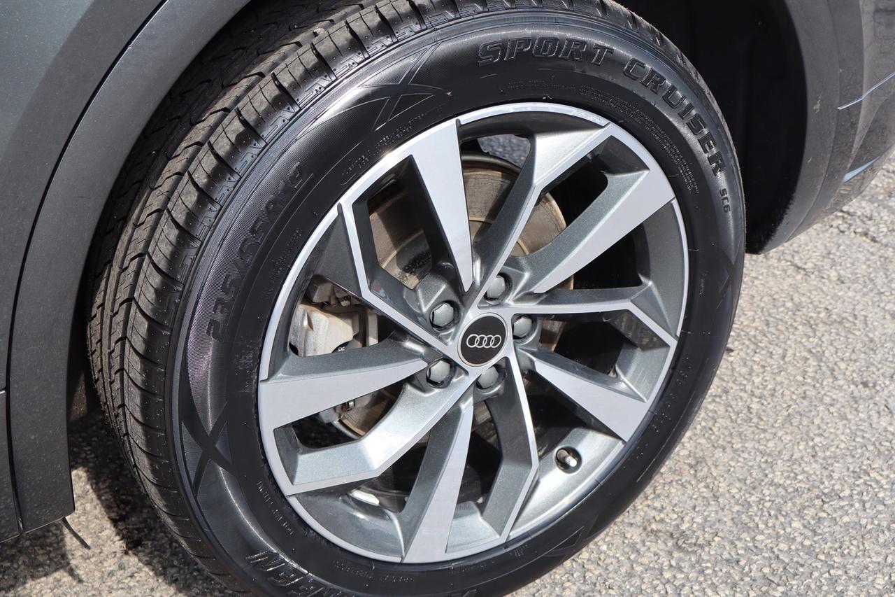 2022 Audi Q5 2.0T Progressiv S-Line   No Accident   Clean Carfa Photo