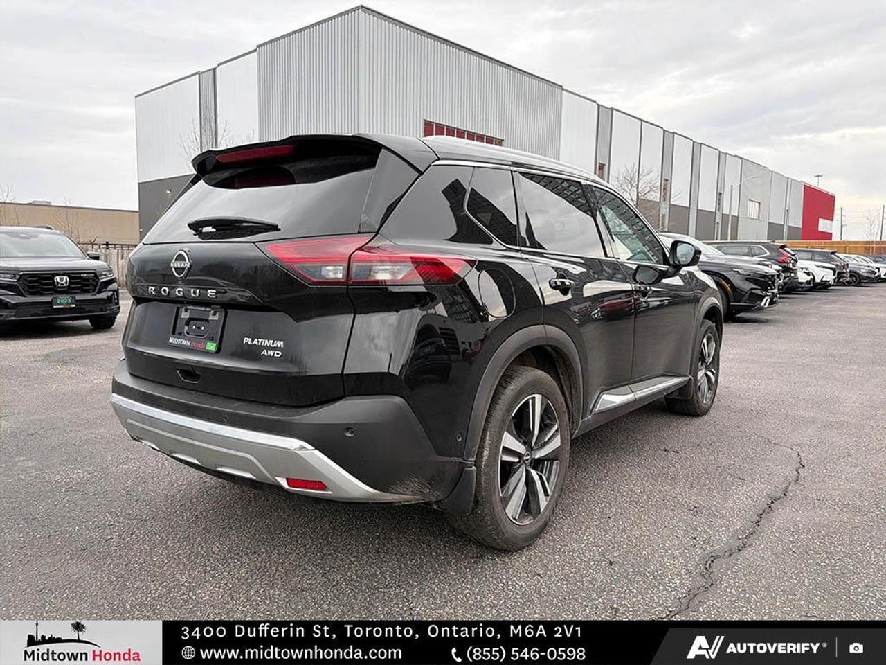 2023 Nissan Rogue AWD Platinum Photo
