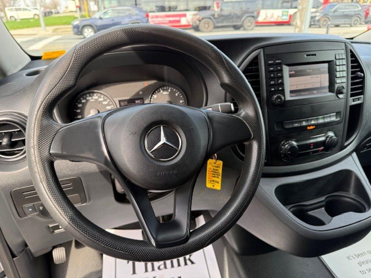 2020 Mercedes-Benz Metris Cargo Van Clean Carfax Certified Divider BCam Low KMs Photo