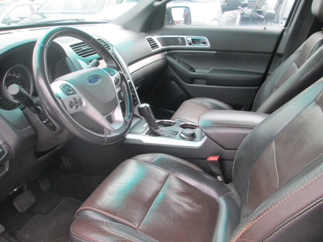 2013 Ford Explorer 4WD 4dr Sport, Leather, Sunroof, Navigation Photo