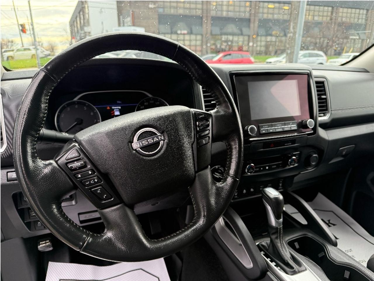 2023 Nissan Frontier SV 4x4 TruckCap CleanCarfax Certified Warranty Photo