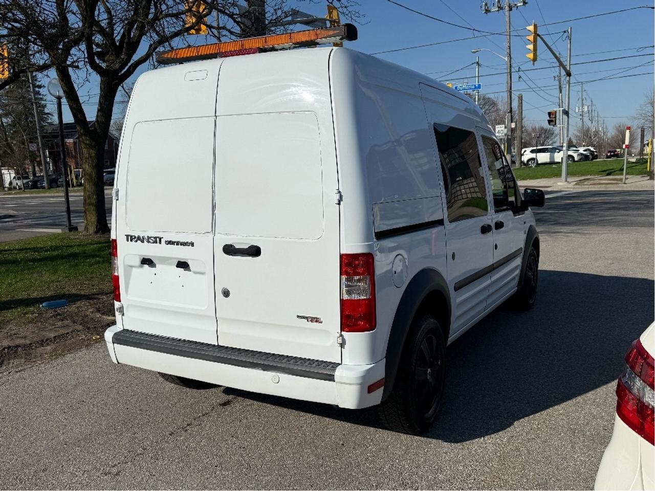 2012 Ford Transit Connect Only 93,672km! Certified Excellent Condition Photo2
