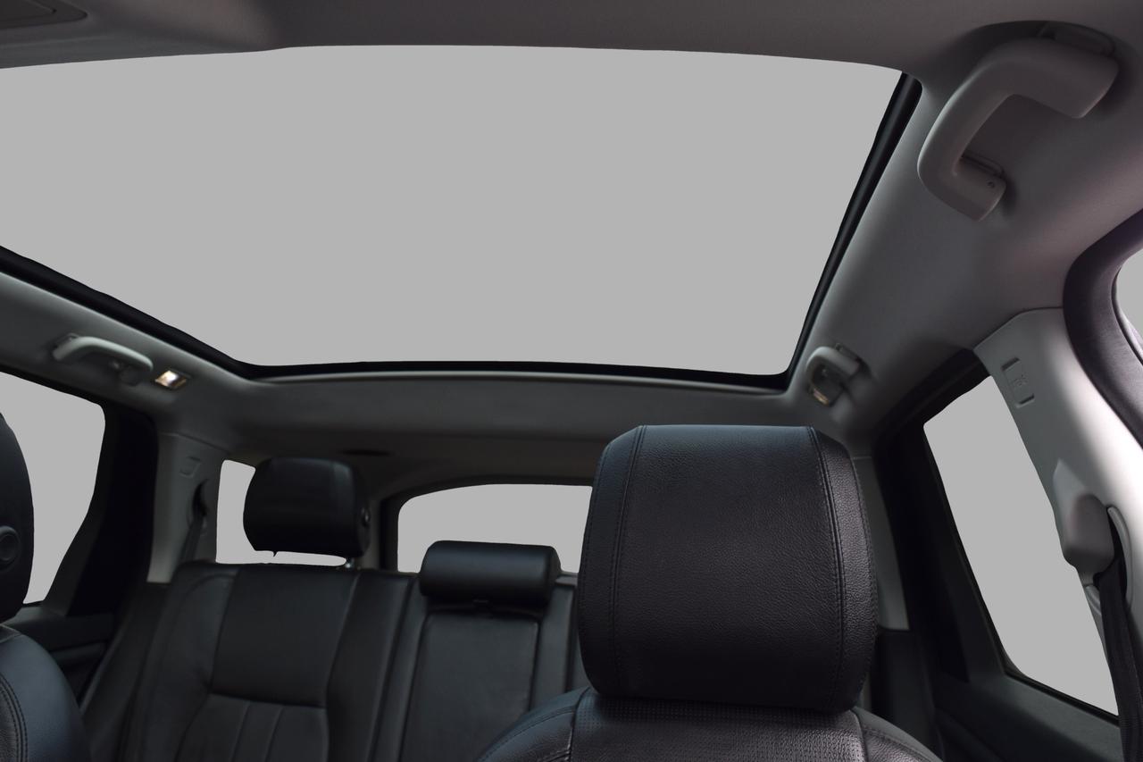 2019 Land Rover Discovery Sport HSE Photo