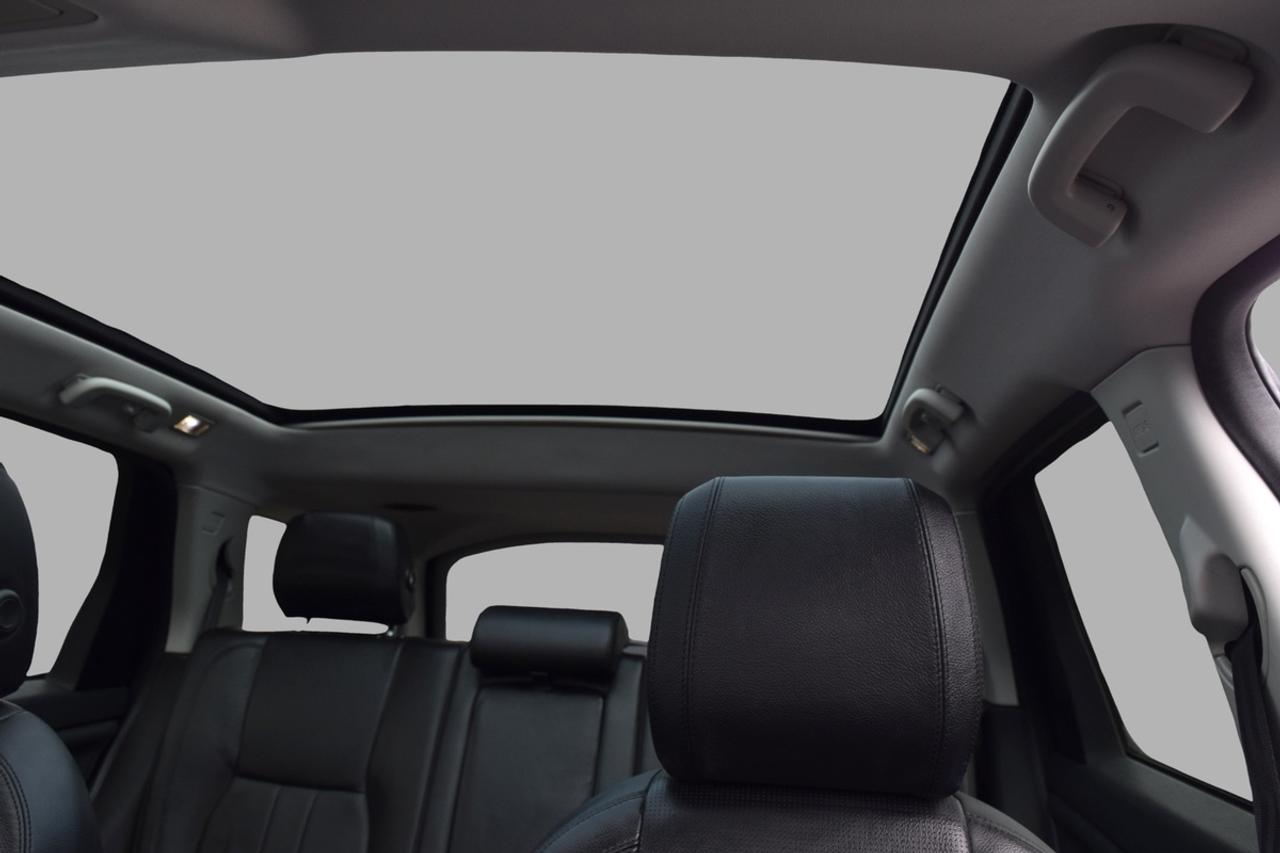 2019 Land Rover Discovery Sport HSE Photo
