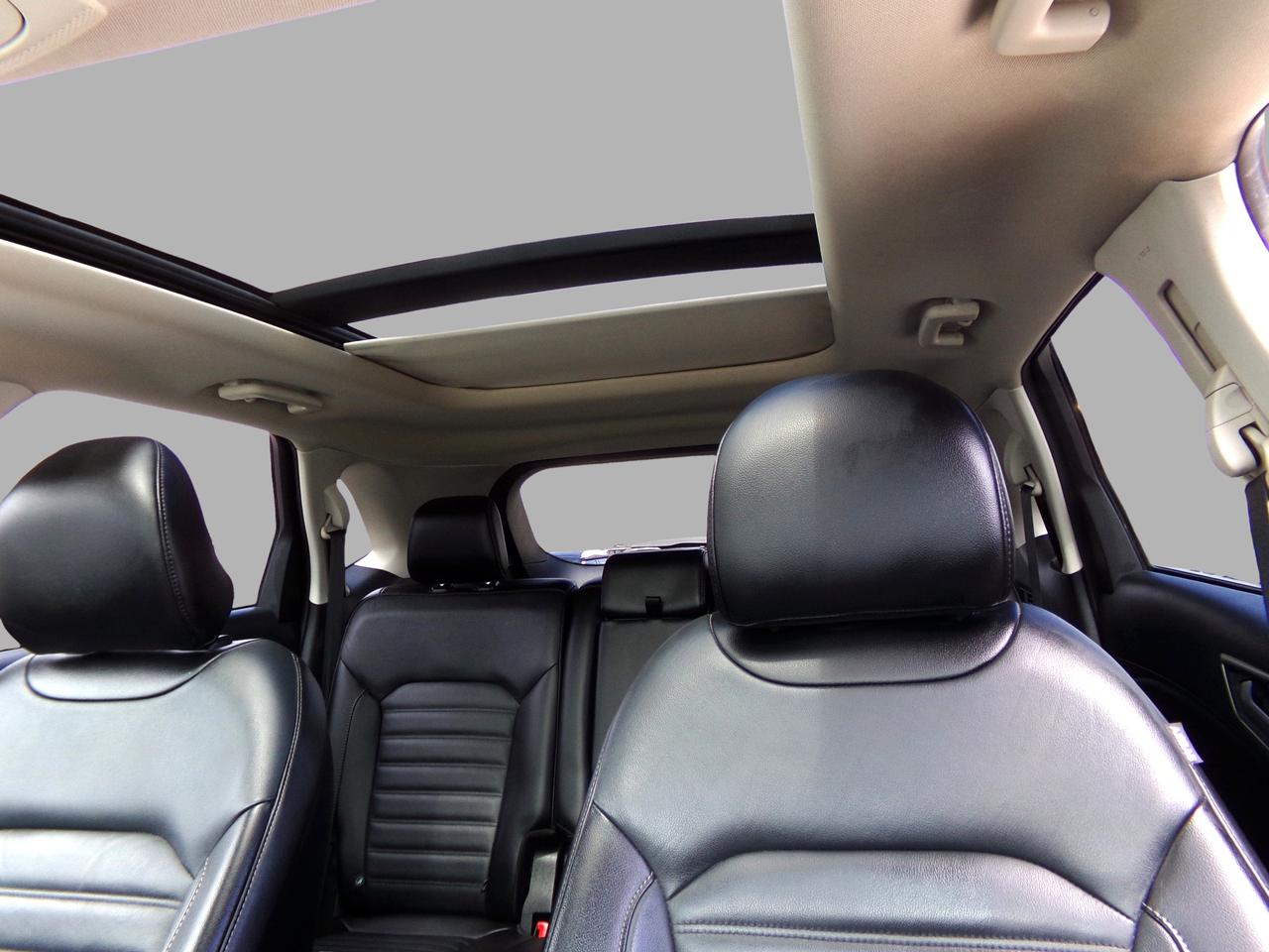 2018 Ford Edge SEL Leather Navi Panoramic Sunroof Photo