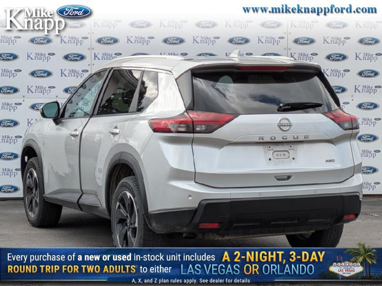 2025 Nissan Rogue SV MOONROOF Photo