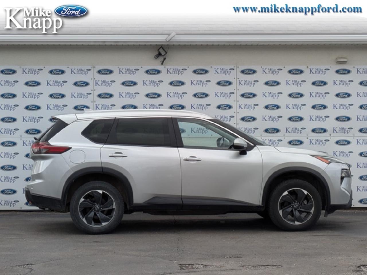 2025 Nissan Rogue SV MOONROOF Photo