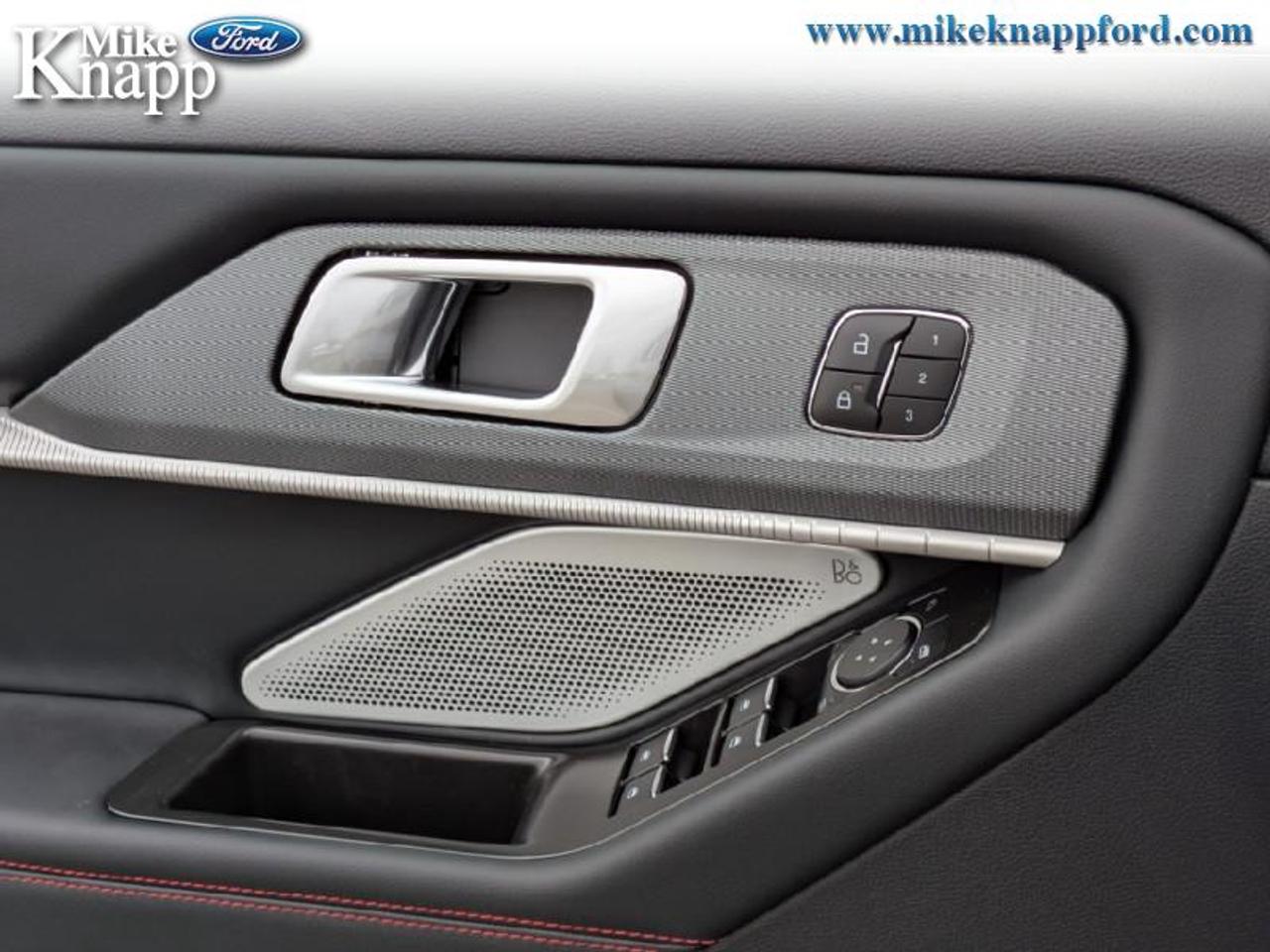 2026 Ford Explorer ST Photo