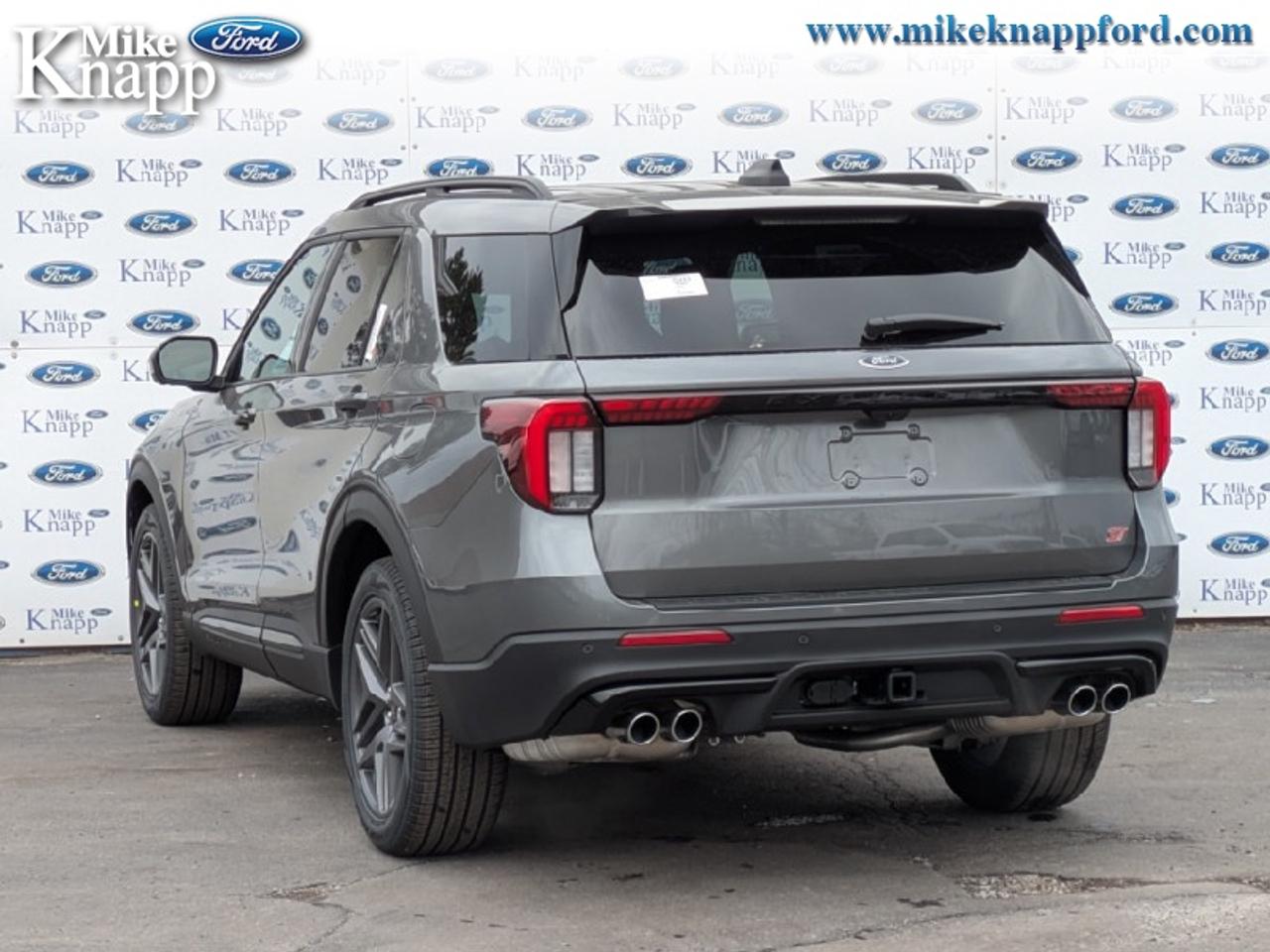 2026 Ford Explorer ST Photo2