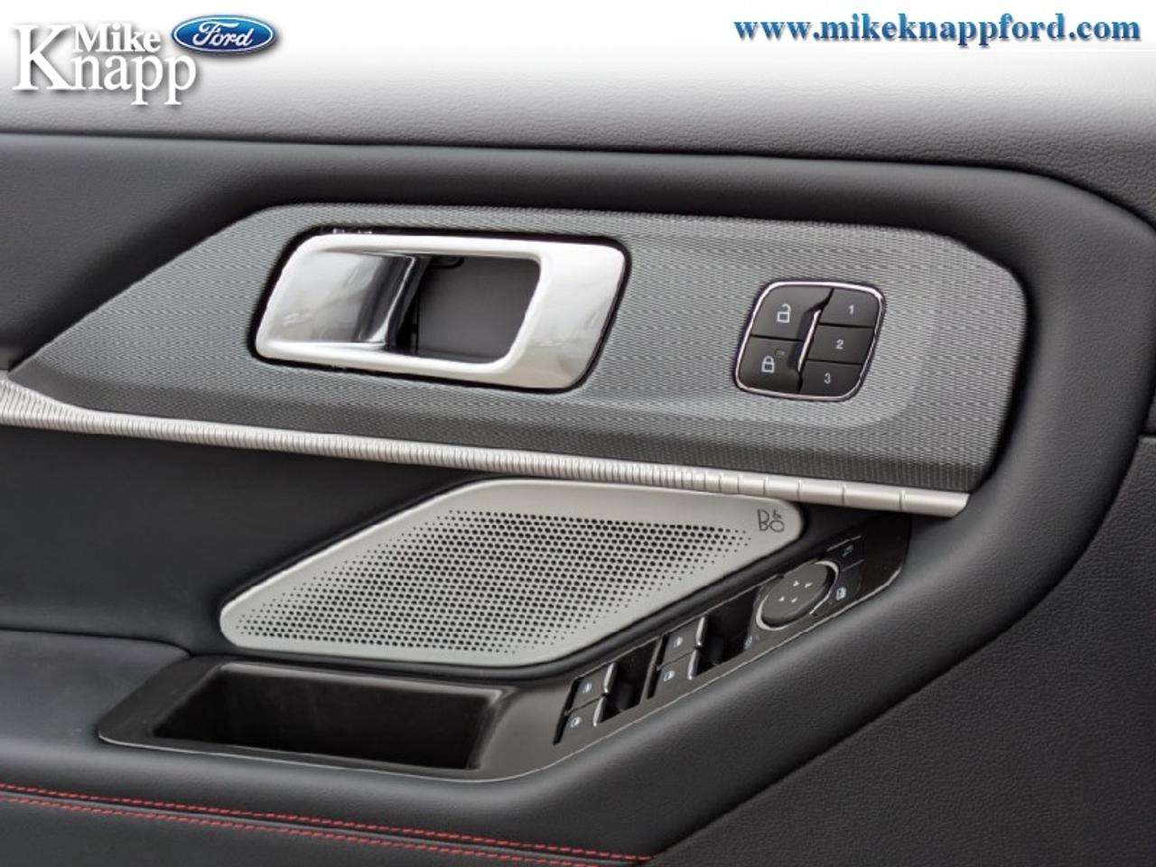 2026 Ford Explorer ST Photo