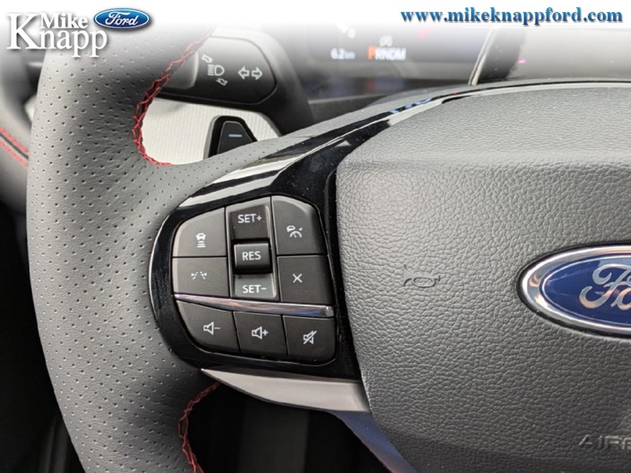2026 Ford Explorer ST Photo