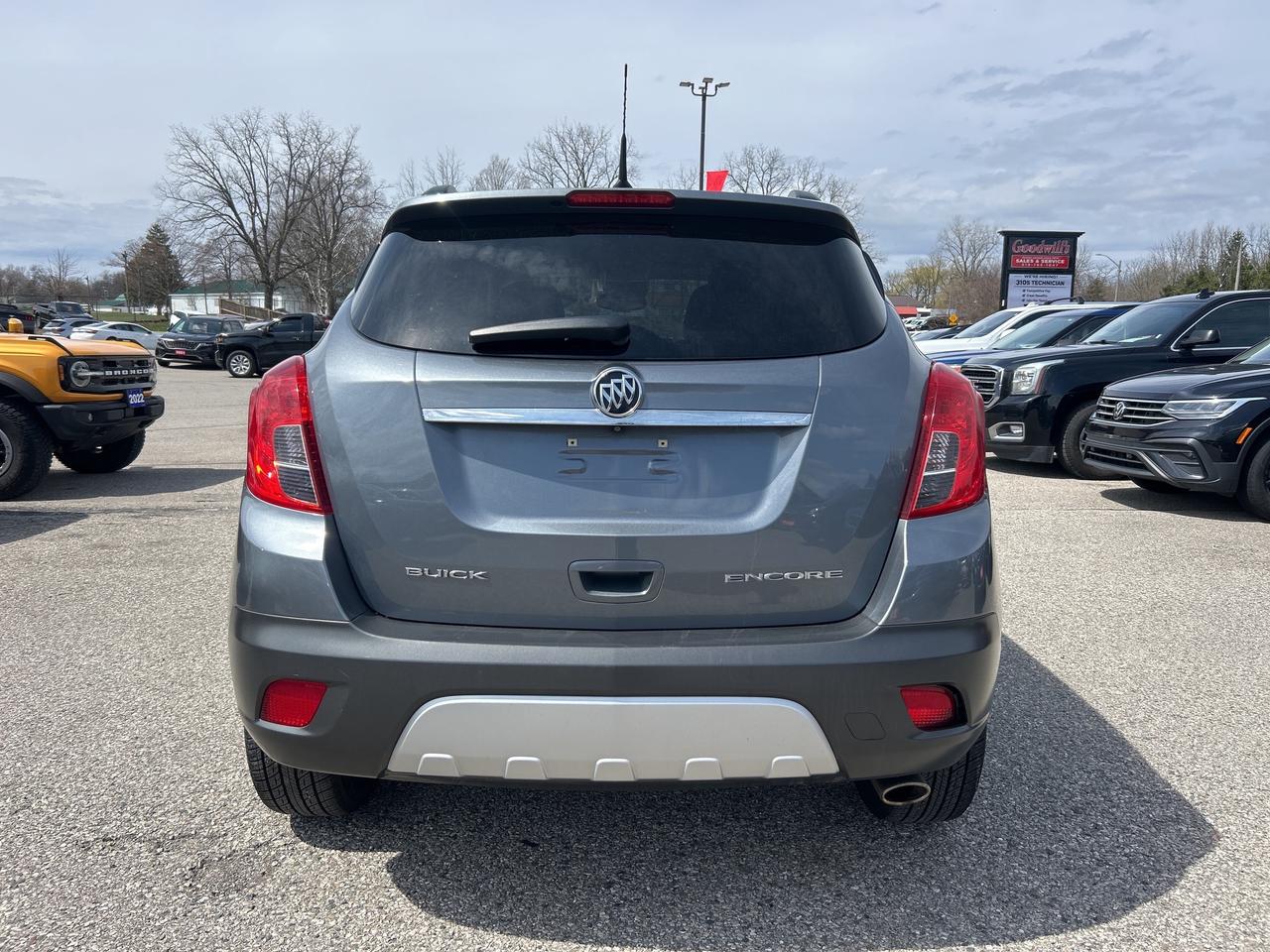 2014 Buick Encore CONVENIENCE, CLEAN CARFAX, BACK UP CAM, CERTIFIED! Photo4