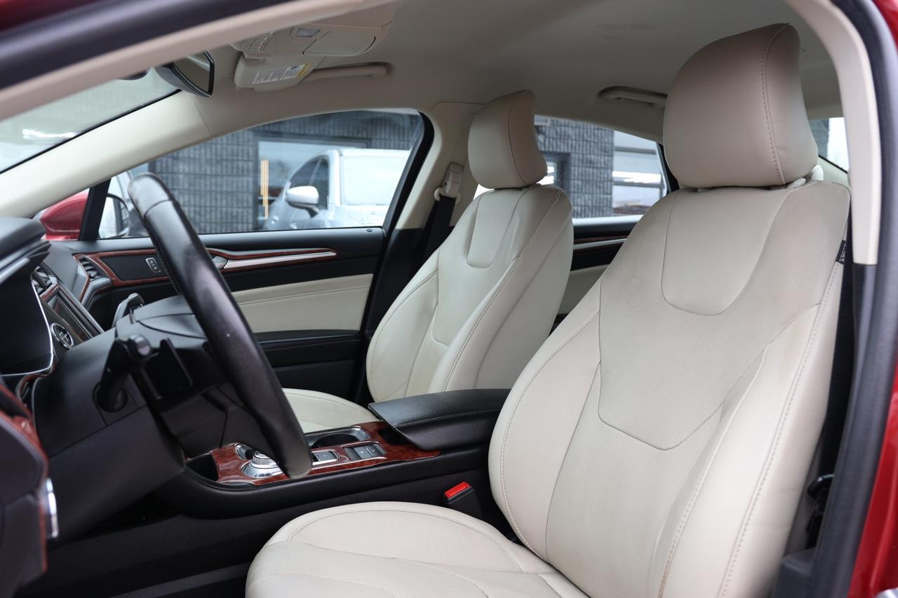2018 Ford Fusion TITANIUM-AWD-R STARTER/NAV/LEATHER/P SEATS/H&C SEA Photo