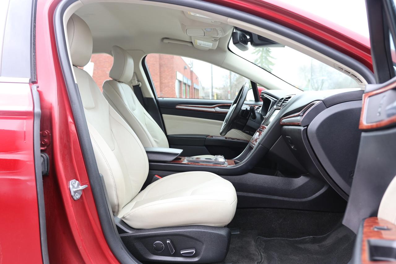 2018 Ford Fusion TITANIUM-AWD-R STARTER/NAV/LEATHER/P SEATS/H&C SEA Photo