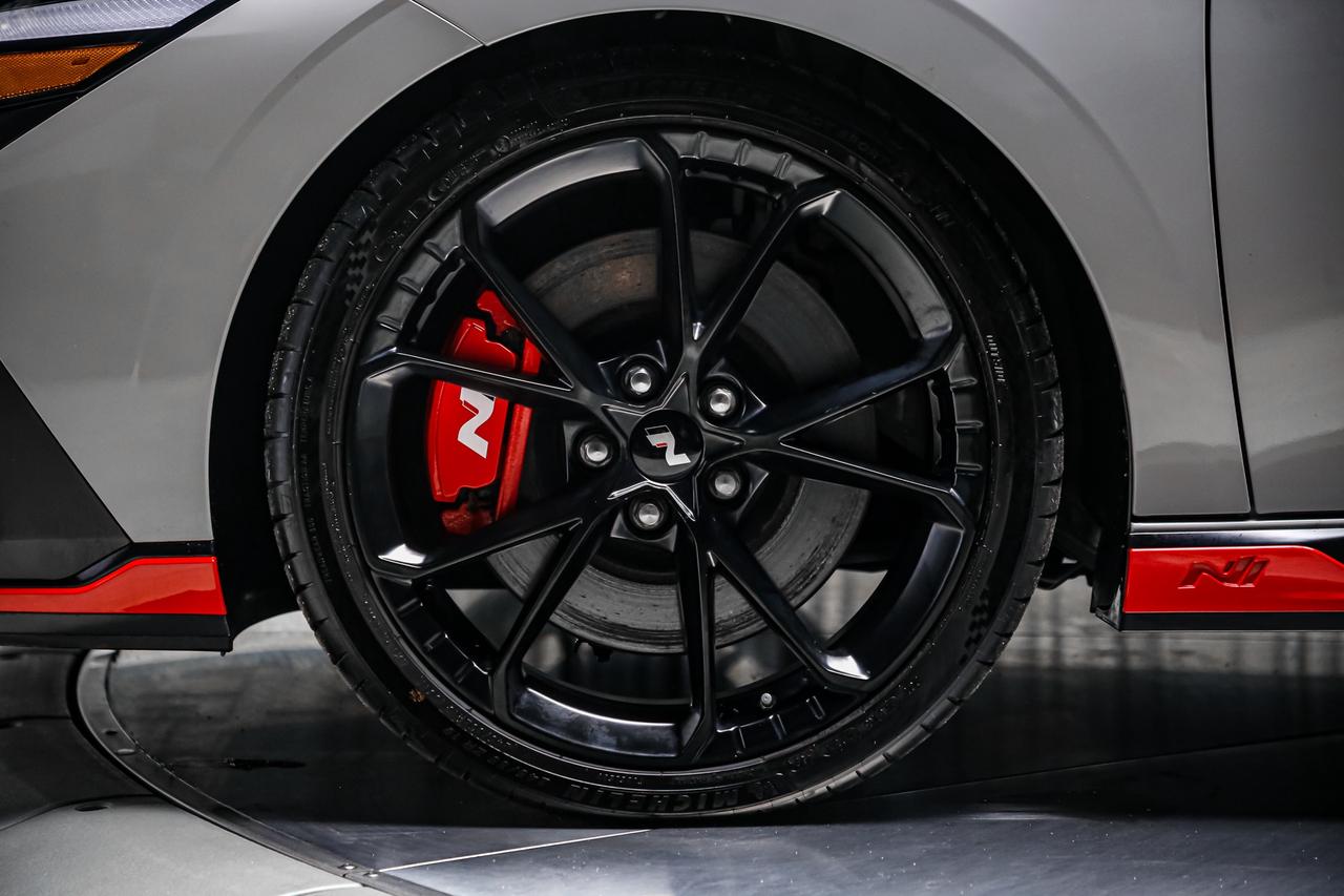 2025 Hyundai Elantra N DCT 276HP 1OWNER NOACCIDENT LOWKM WARRANTY Photo