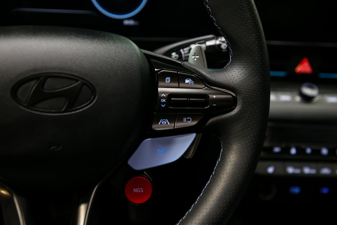 2025 Hyundai Elantra N DCT 276HP 1OWNER NOACCIDENT LOWKM WARRANTY Photo