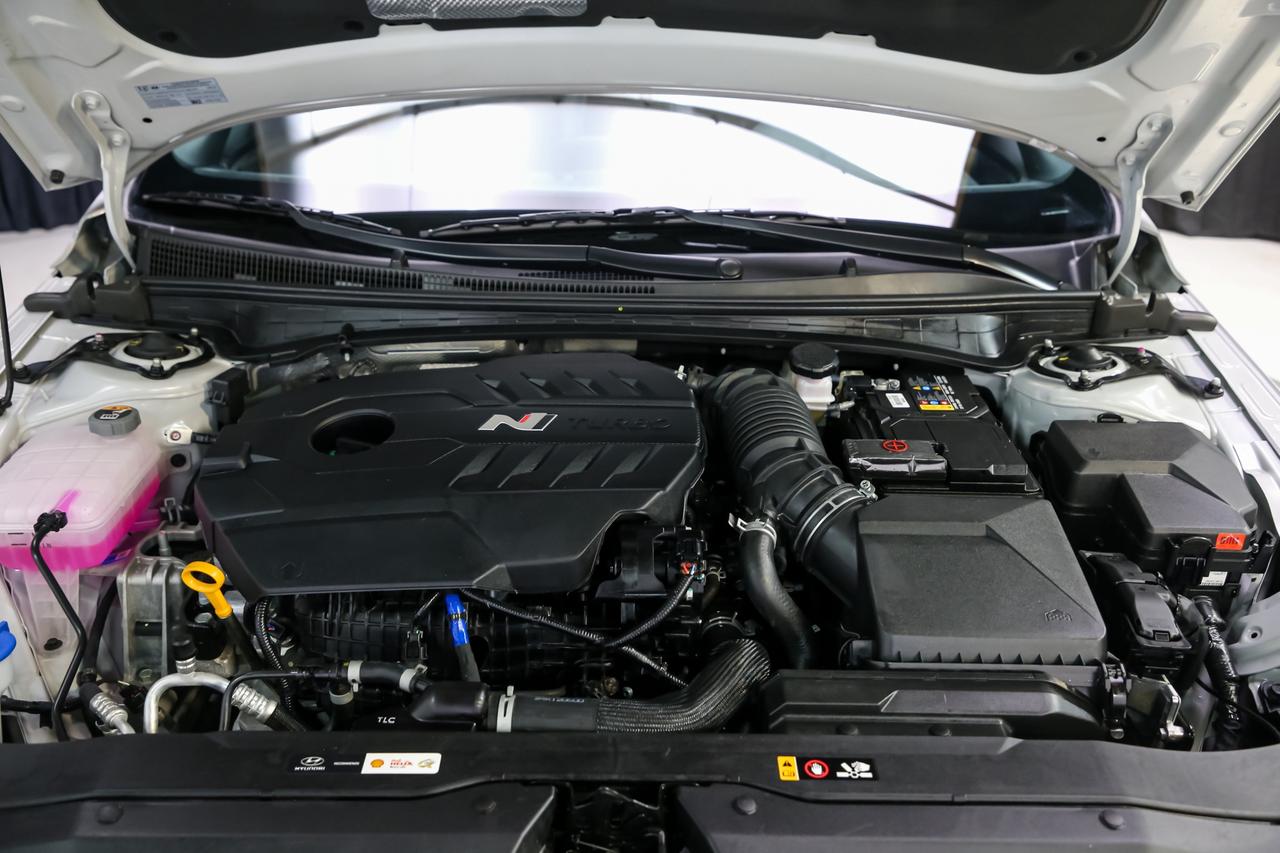 2025 Hyundai Elantra N DCT 276HP 1OWNER NOACCIDENT LOWKM WARRANTY Photo