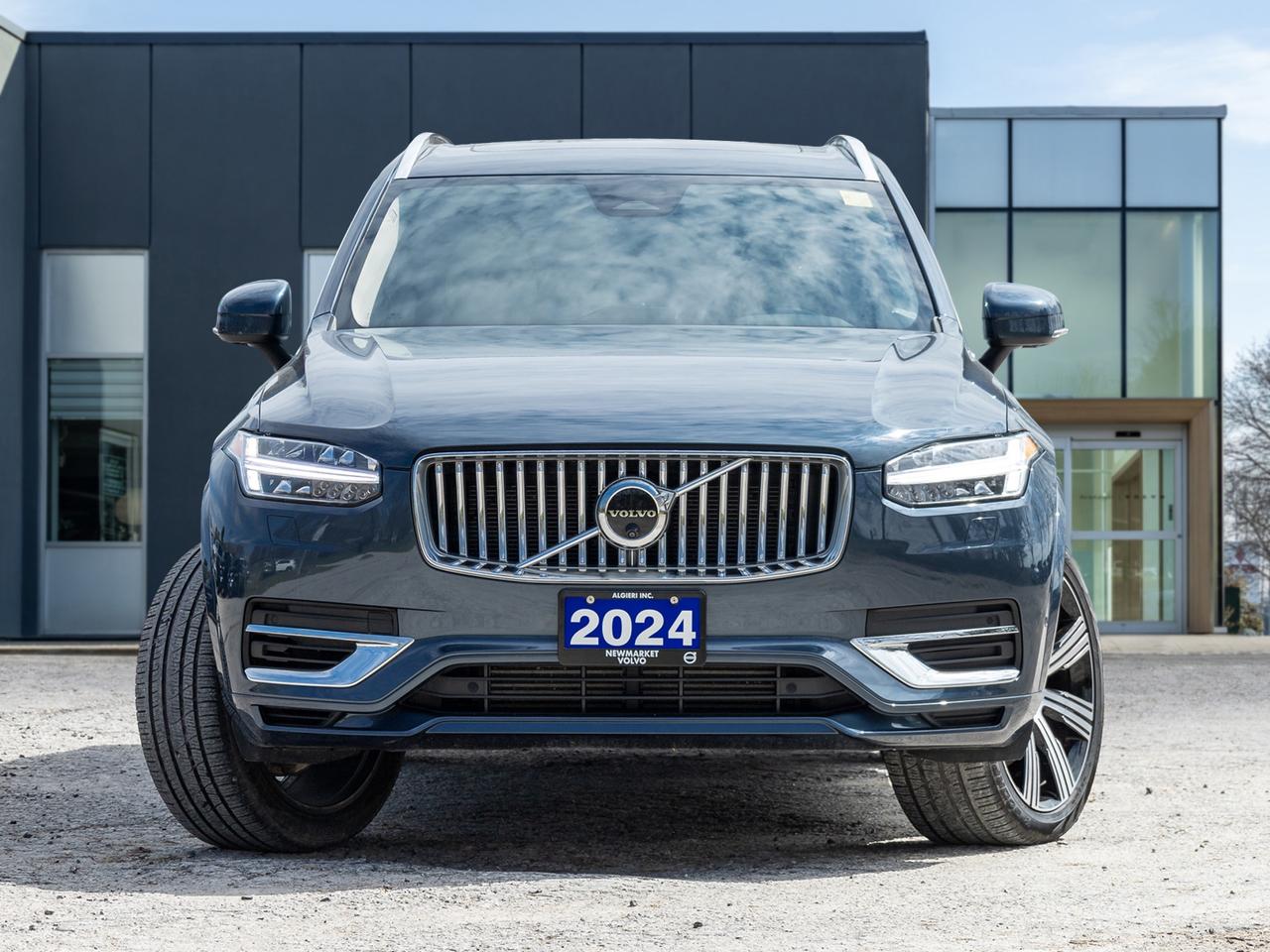 2024 Volvo XC90 Recharge T8 eAWD PLUG IN HYBRID PLUS 7-Seater OFF LEASE CPO Photo