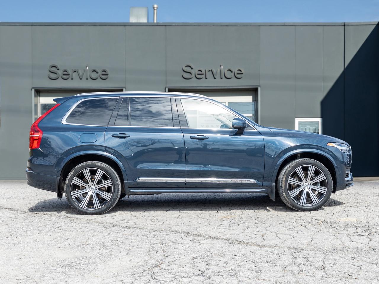 2024 Volvo XC90 Recharge T8 eAWD PLUG IN HYBRID PLUS 7-Seater OFF LEASE CPO Photo