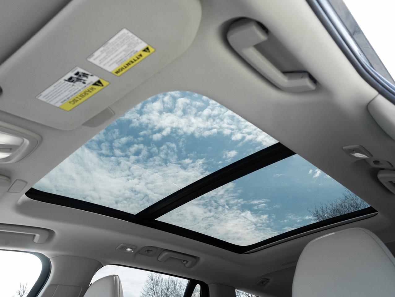 2024 Volvo XC90 Hybrid T8 eAWD PLUG IN HYBRID PLUS 7-Seater OFF LEASE CPO Photo