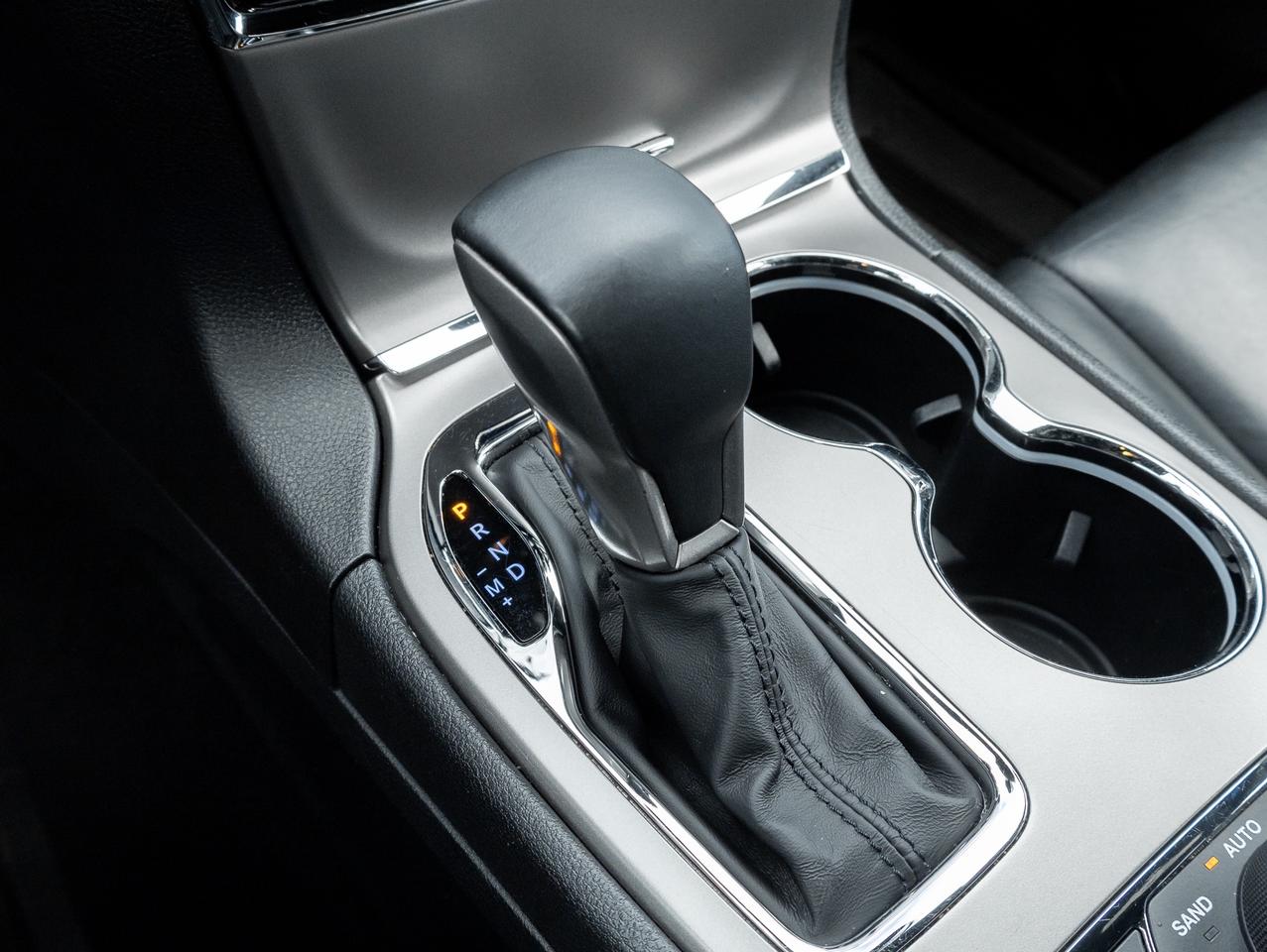 2019 Jeep Grand Cherokee Limited 4x4  TRADE IN  2 SETS OF WHEELS Photo