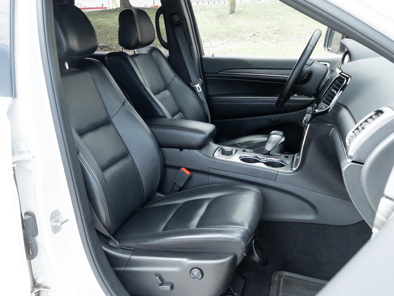 2019 Jeep Grand Cherokee Limited 4x4  TRADE IN  2 SETS OF WHEELS Photo