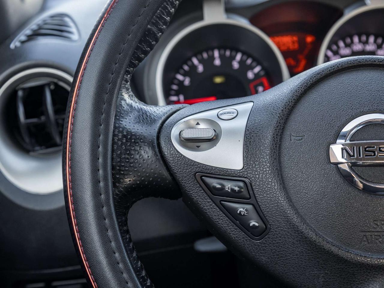 2013 Nissan Juke CVT SV AWD Photo