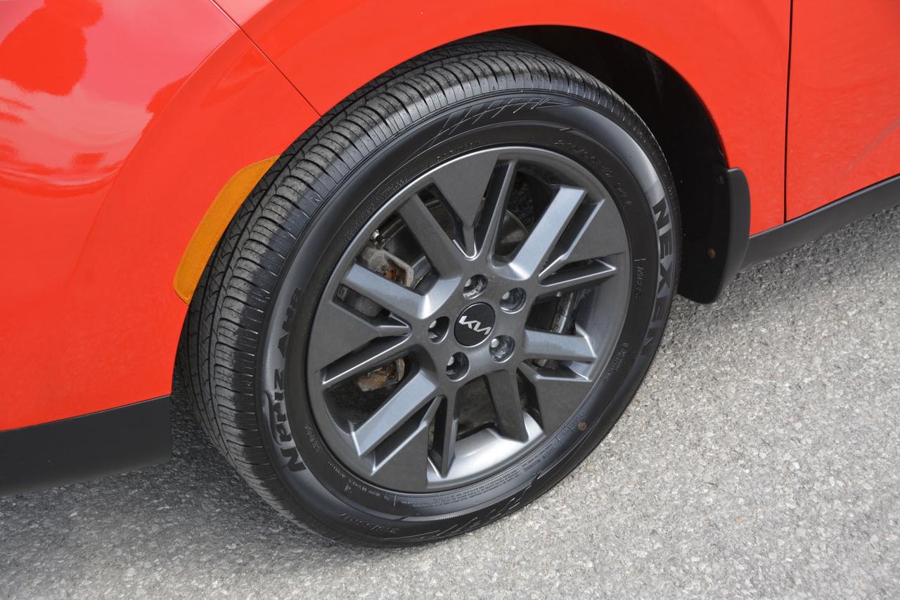 2022 Kia Soul EX+ IVT Photo