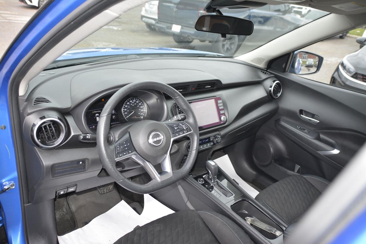 2023 Nissan Kicks SV FWD Photo