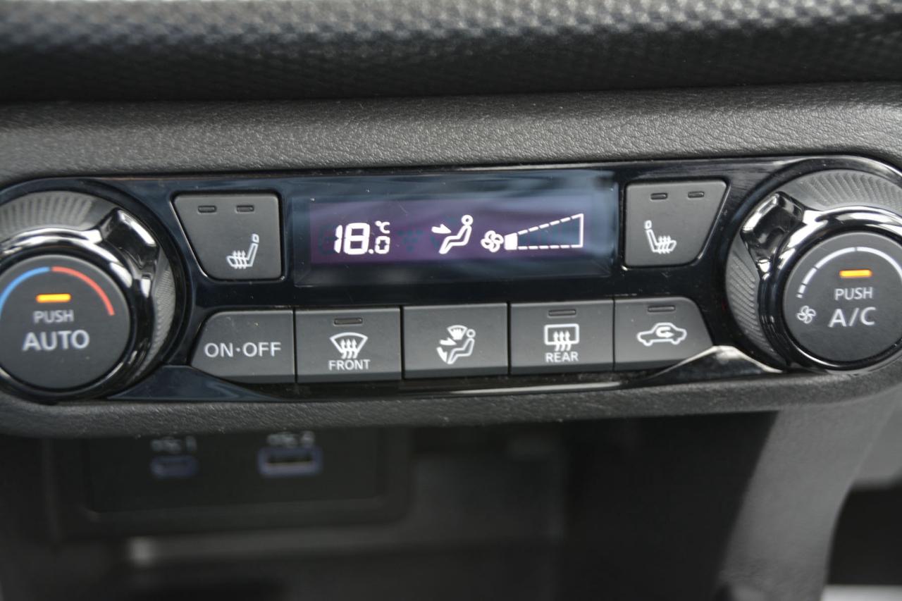 2023 Nissan Kicks SV FWD Photo