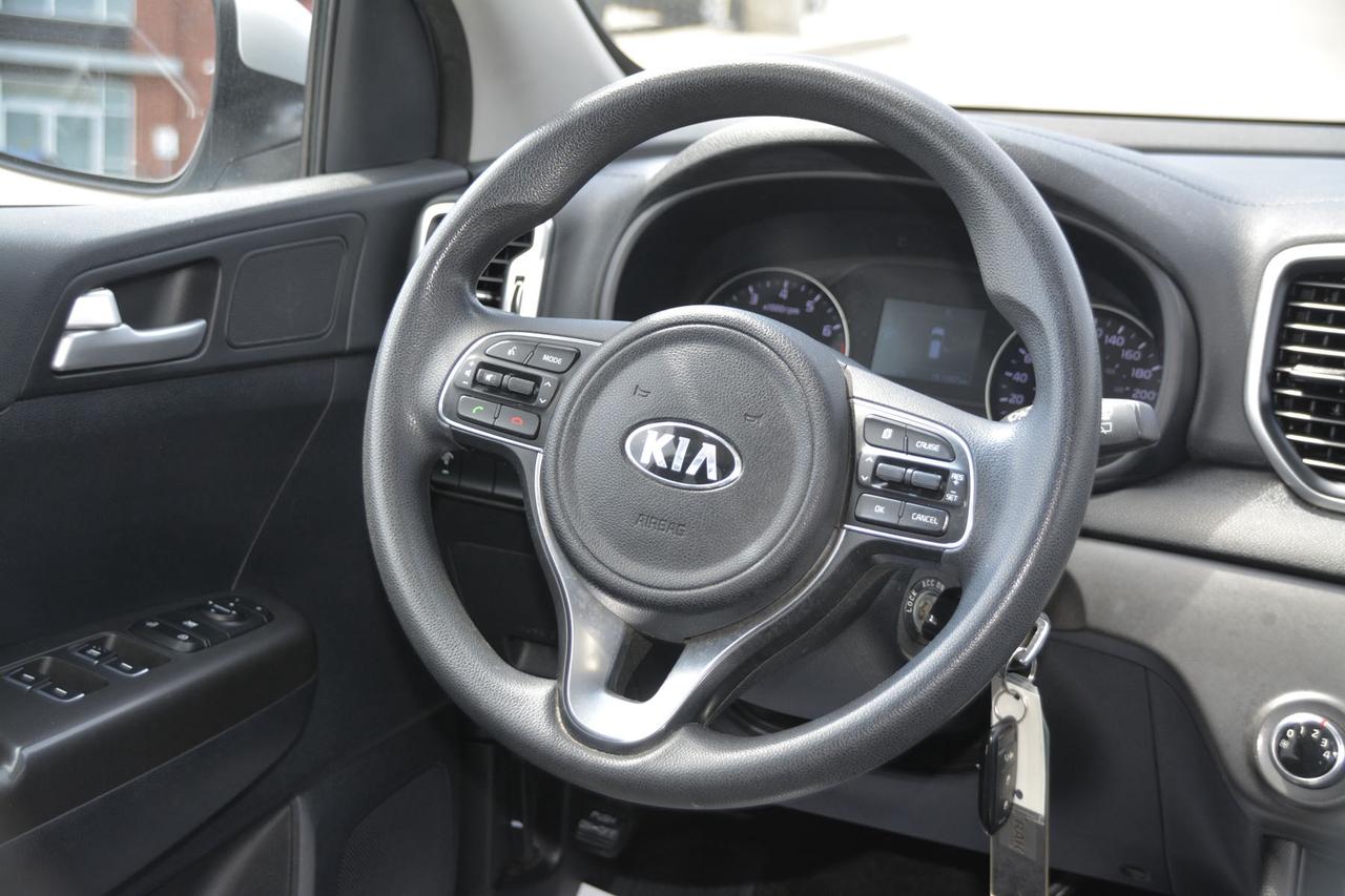 2017 Kia Sportage AWD 4DR LX Photo