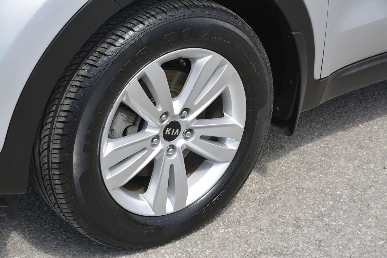 2017 Kia Sportage AWD 4DR LX Photo